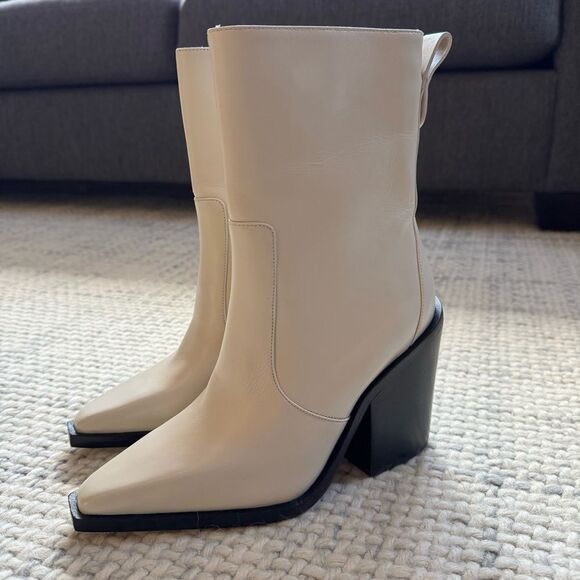 NEW Larroude Ivory Leather James Boot 7.5 - Picture 4 of 7